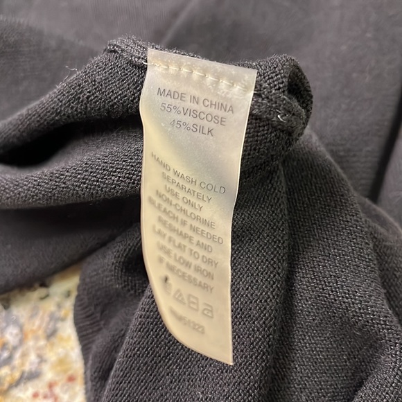 Sweater - Picture 3 of 4